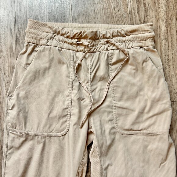 Lululemon Beyond the Studio Pant Slim in Cafe Au Lait Size 4 - Picture 3 of 8